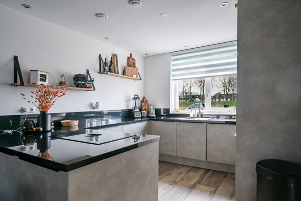 Medium property photo - Japhet Hoorwegsingel 43, 3201 MJ Spijkenisse